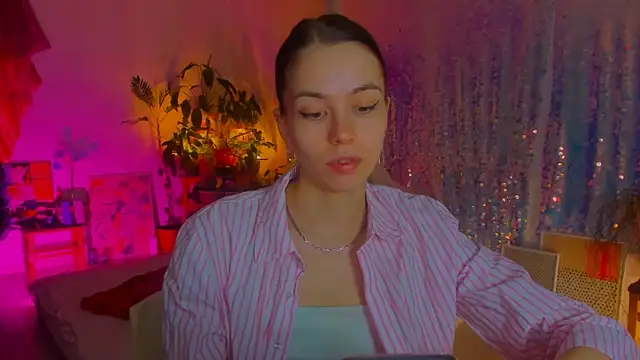 poli   online show from 03-21-25, 05:12