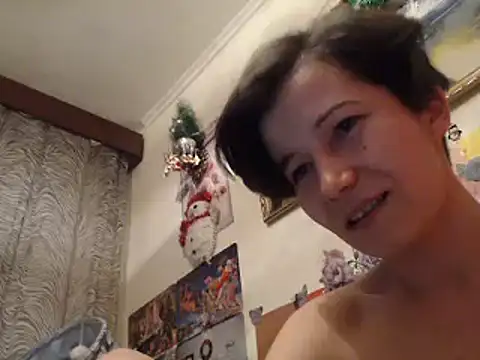 Snapshot of EllyseJenner chatting on 01-24-25, 05:53 EllyseJenner online show from 01-24-25, 05:53