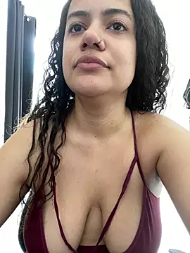 Snapshot of demonaughtyyy chatting on 02-26-26, 06:18 demonaughtyyy online show from 02-26-26, 06:18