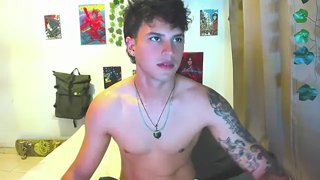 Snapshot of Nekoboy01 chatting on 09-11-25, 09:26 Nekoboy01 online show from 09-11-25, 09:26