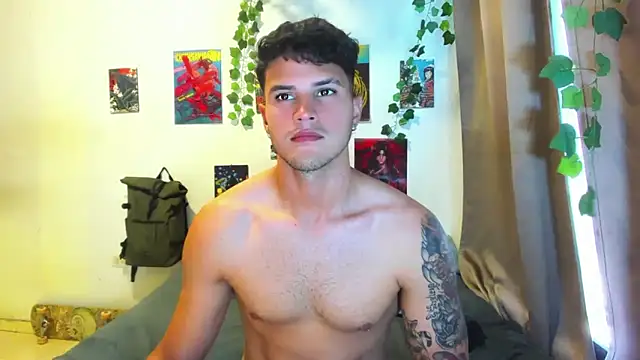 Snapshot of Nekoboy01 chatting on 09-22-25, 07:49 Nekoboy01 online show from 09-22-25, 07:49