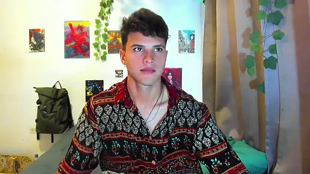 Snapshot of Nekoboy01 chatting on 09-28-25, 06:02 Nekoboy01 online show from 09-28-25, 06:02