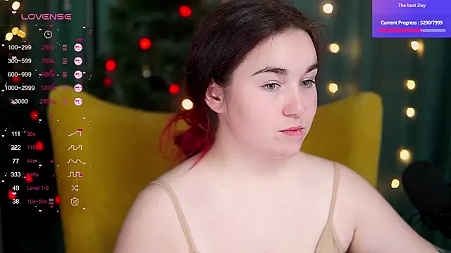 Snapshot of R-U-B-Y chatting on 01-09-25, 05:00 R-U-B-Y online show from 01-09-25, 05:00