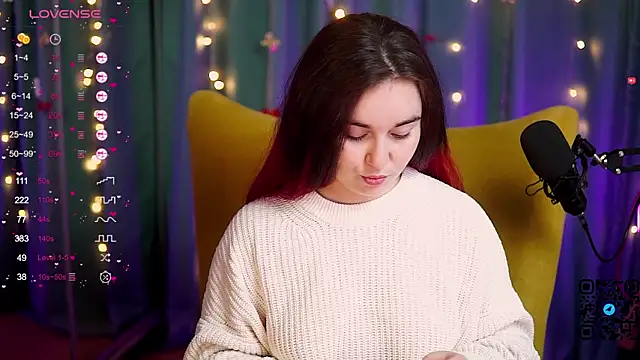 Snapshot of R-U-B-Y chatting on 01-30-25, 02:04 R-U-B-Y online show from 01-30-25, 02:04