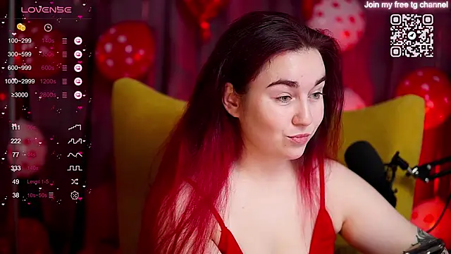 Snapshot of R-U-B-Y chatting on 02-13-25, 01:59 R-U-B-Y online show from 02-13-25, 01:59