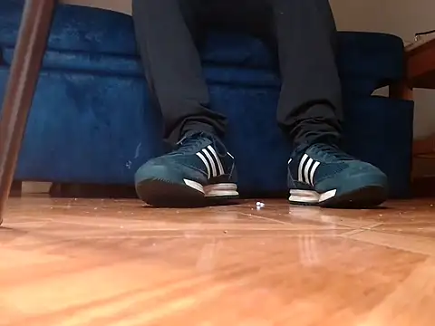 Snapshot of alphaswitchard chatting on 04-04-26, 07:11 alphaswitchard online show from 04-04-26, 07:11