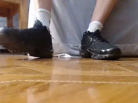 Snapshot of alphaswitchard chatting on 04-11-26, 12:15 alphaswitchard online show from 04-11-26, 12:15