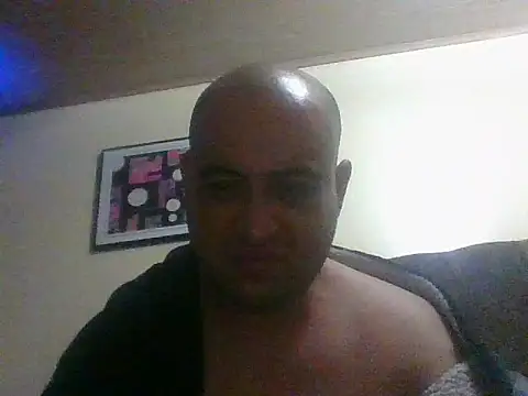 Snapshot of alphaswitchard chatting on 04-20-26, 03:26 alphaswitchard online show from 04-20-26, 03:26