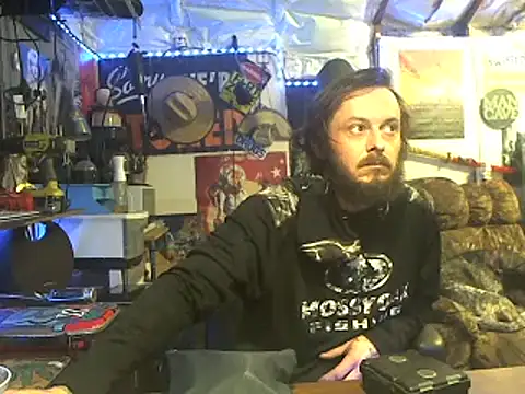 CloudDadddyyy420 online show from 10-17-25, 02:15