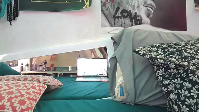 Snapshot of TheGAPEgatsby92 chatting on 11-11-25, 03:06 TheGAPEgatsby92 online show from 11-11-25, 03:06