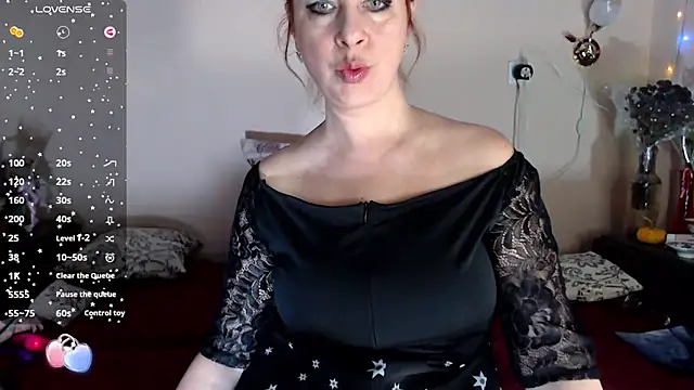 Snapshot of VanezaSmith chatting on 02-26-25, 12:16 VanezaSmith online show from 02-26-25, 12:16