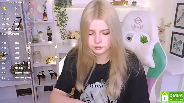 Grace and  Jacob online show from 01-17-25, 01:56