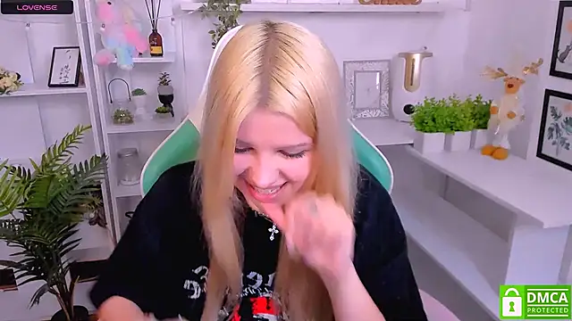 Grace and  Jacob online show from 03-07-25, 11:05