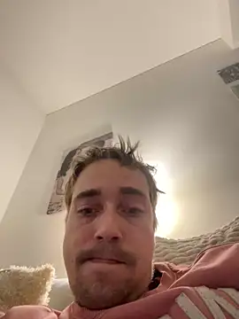 SweetBoy32 online show from 12-16-24, 11:12