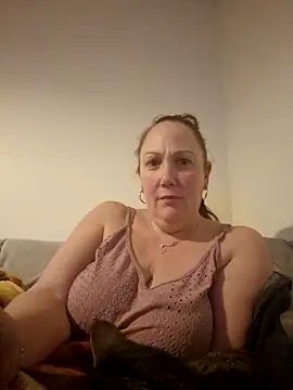 Wisie Cutie online show from 01-28-25, 10:34