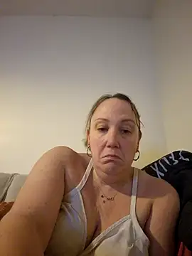 Wisie Cutie online show from 01-30-25, 11:02