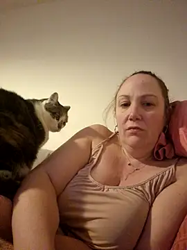 Wisie Cutie online show from 02-04-25, 11:49