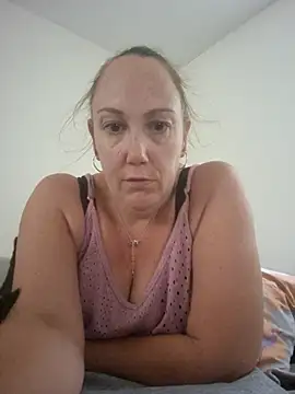 Wisie Cutie online show from 09-23-25, 03:26