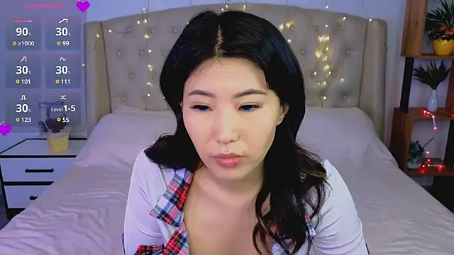 Snapshot of Wendy__Hills chatting on 03-22-25, 10:39 Wendy Hills online show from 03-22-25, 10:39