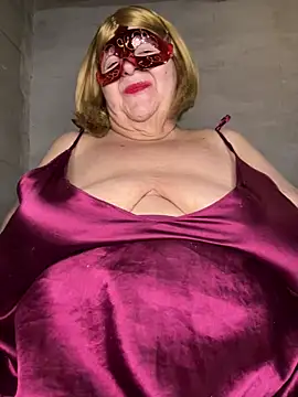 mariannecox online show from 01-08-25, 04:54