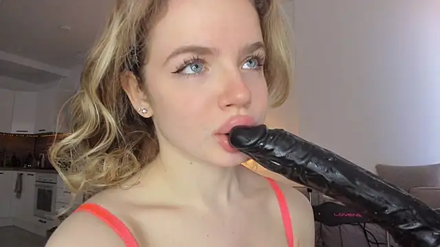 lit asella online show from 02-28-25, 08:31