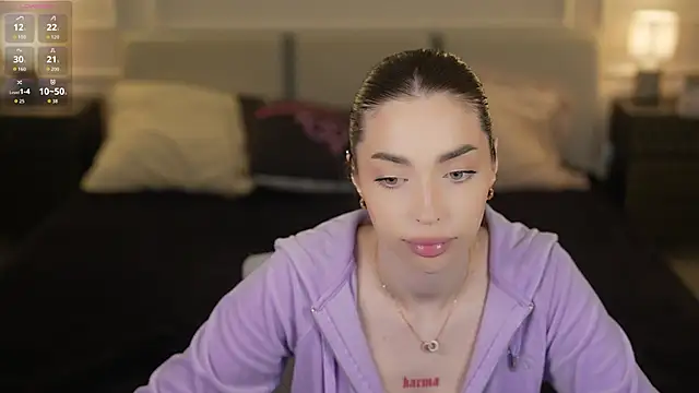 Kate054 online show from 10-19-25, 10:16