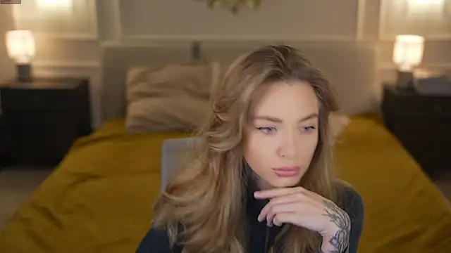 Kisasolo online show from 09-30-25, 10:31