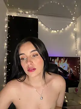 salome polaniiee online show from 02-07-25, 08:44