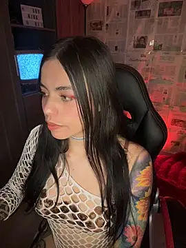 i am nina  online show from 03-22-26, 02:48