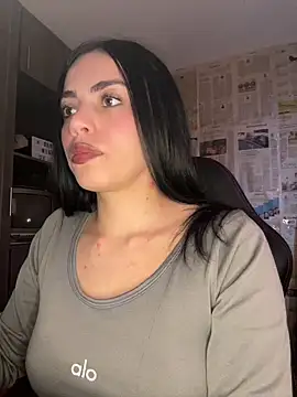 Snapshot of i_am_nina_ chatting on 05-28-26, 10:40 i am nina online show from 05-28-26, 10:40