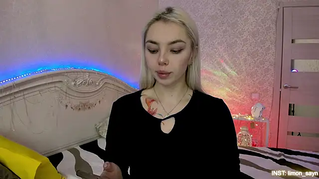 LillyMoure  online show from 02-01-26, 11:03