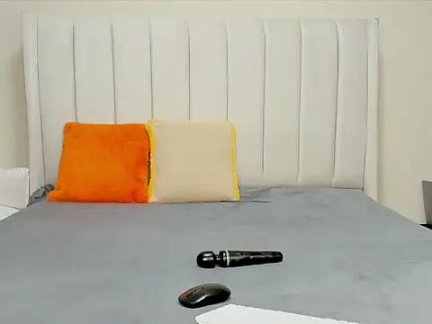  heavenlysent online show from 09-20-25, 02:23