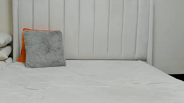  heavenlysent online show from 04-25-26, 02:36