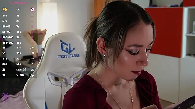 Fiona-Love online show from 10-01-25, 03:18