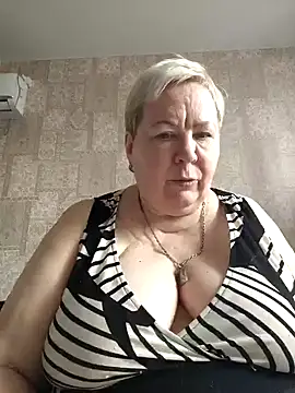 EffectFiona online show from 03-18-25, 11:19