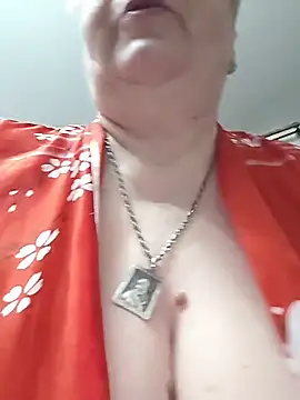 EffectFiona online show from 03-10-26, 12:37