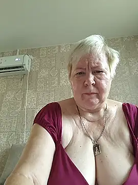 EffectFiona online show from 07-29-26, 12:53