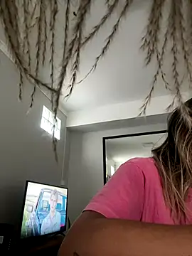 Gipoltergeist online show from 09-17-25, 04:08