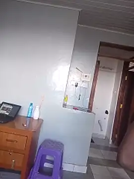 Snapshot of Prettybecs chatting on 03-28-26, 11:43 Prettybecs online show from 03-28-26, 11:43