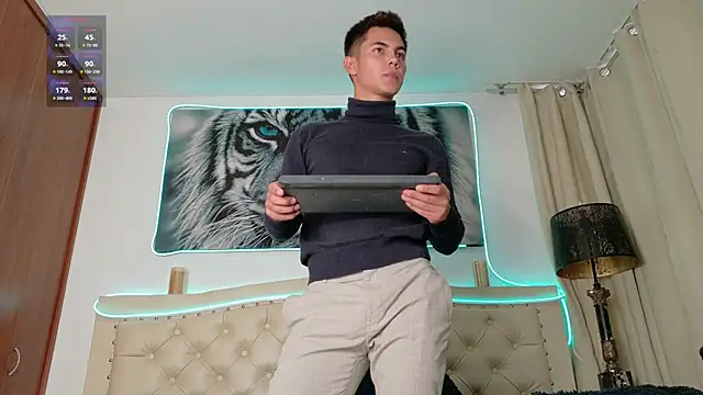 Snapshot of Adams_ricci chatting on 03-07-25, 10:21 Adams ricci online show from 03-07-25, 10:21