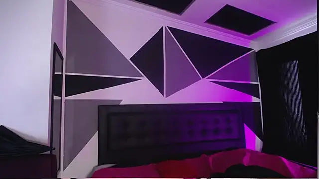 Miss Loise online show from 02-07-25, 07:49