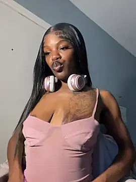 Snapshot of wishwashhy22 chatting on 03-15-25, 12:15 wishwashhy22 online show from 03-15-25, 12:15