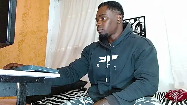 angel bonbom online show from 02-12-25, 06:40