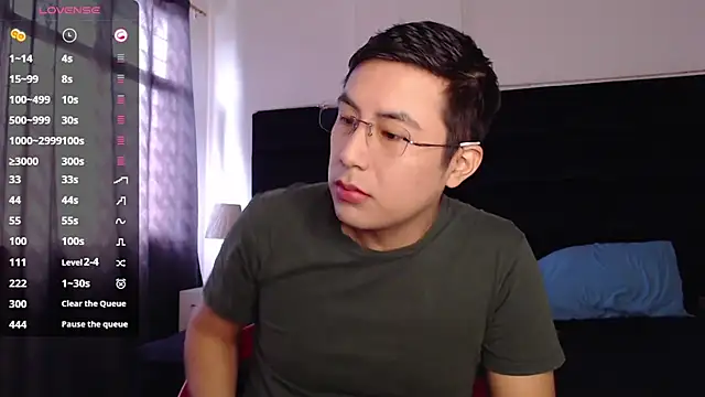 andrewmhilton  online show from 02-15-25, 06:33