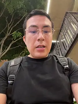 andrewmhilton  online show from 02-19-25, 12:25