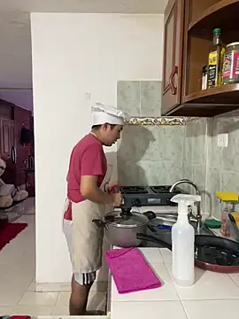 andrewmhilton  online show from 02-19-25, 06:32