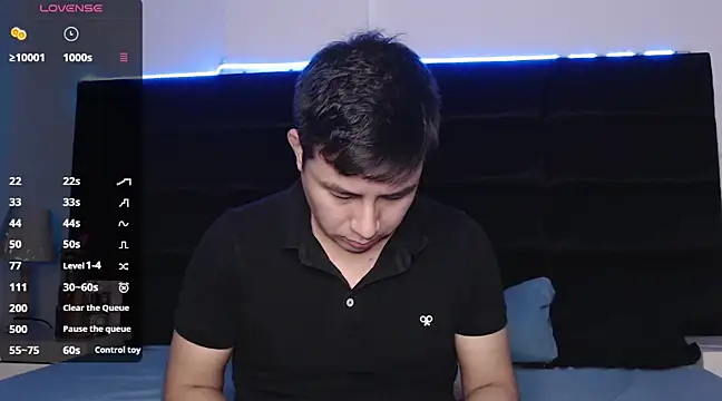 andrewmhilton  online show from 03-06-25, 01:05