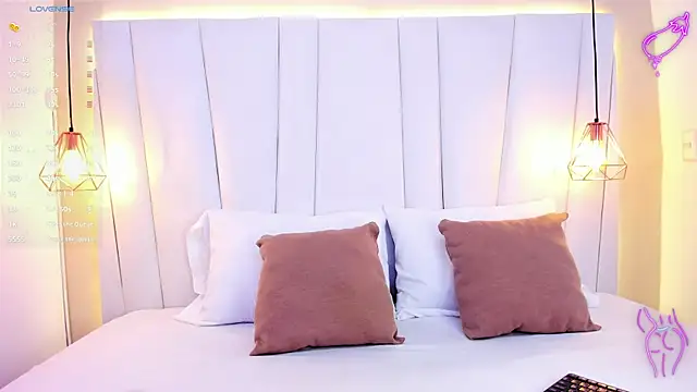 Snapshot of KiarhaTrixie chatting on 01-29-25, 03:22 KiarhaTrixie online show from 01-29-25, 03:22