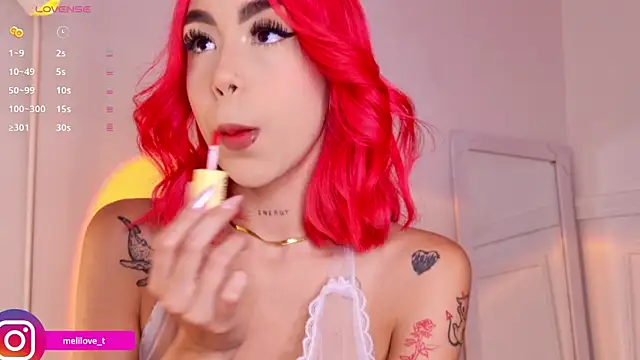 Snapshot of Mely-taylor chatting on 02-05-25, 09:07 Mely-taylor online show from 02-05-25, 09:07