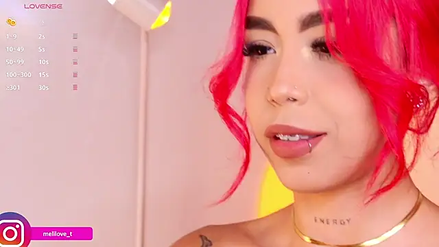 Snapshot of Mely-taylor chatting on 02-07-25, 12:09 Mely-taylor online show from 02-07-25, 12:09